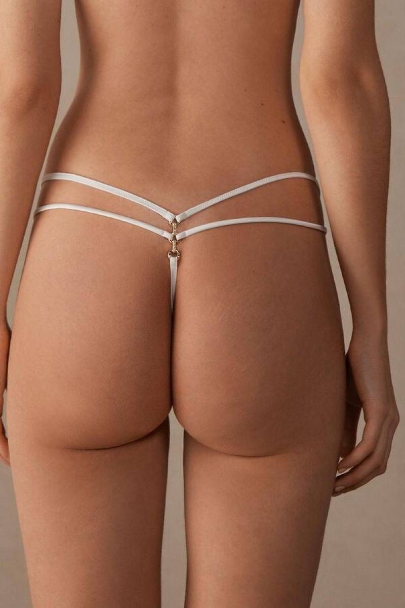 Chiloți Dama Intimissimi Pure Charme String Tanga Albi | RO XF2254