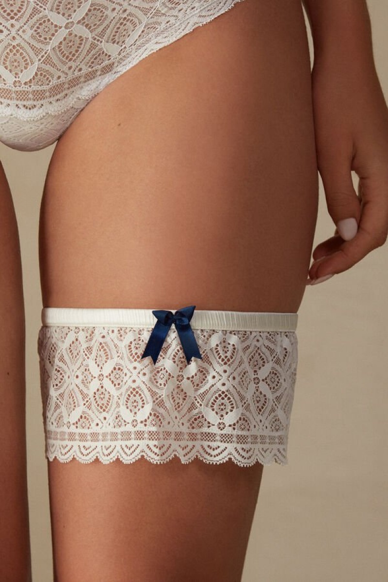 Lenjerie Dama Intimissimi Dantela Garter Albi | RO VD1892